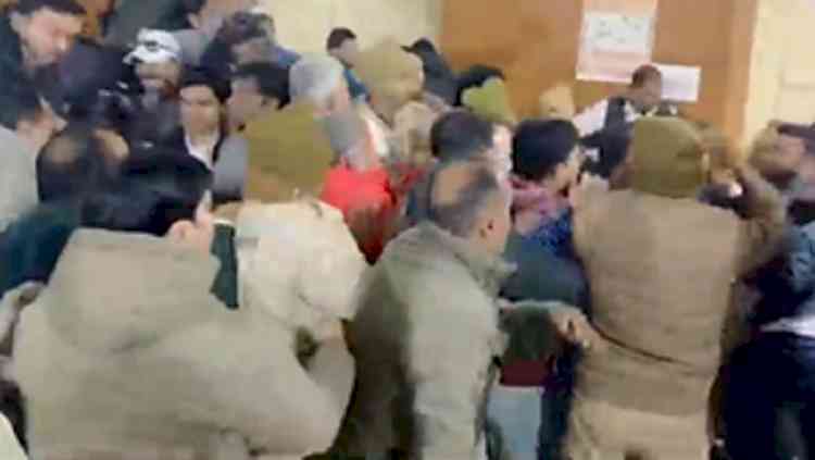 Maha Panchayat convened in UP's Meerut over councillors’ brawl