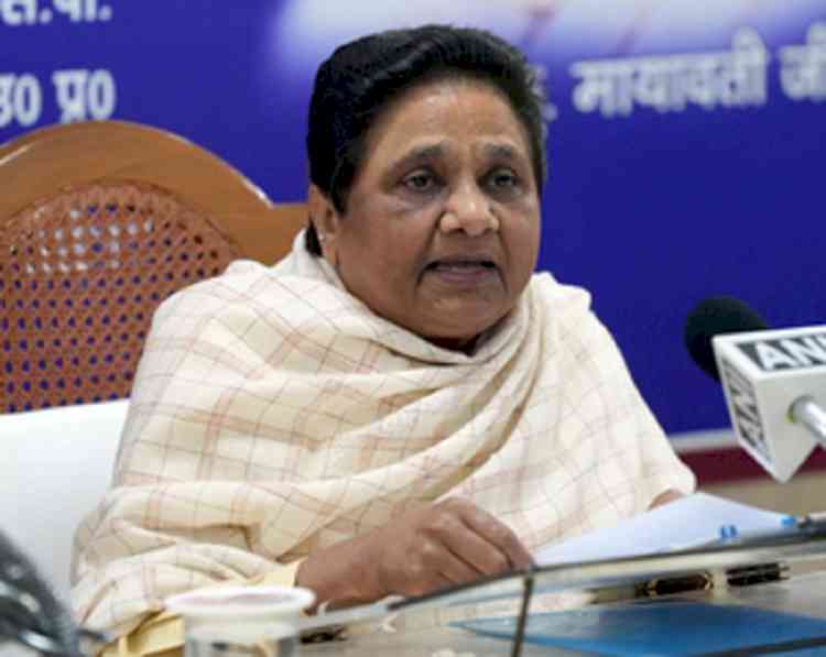 Mayawati wants coalition govt at the Centre