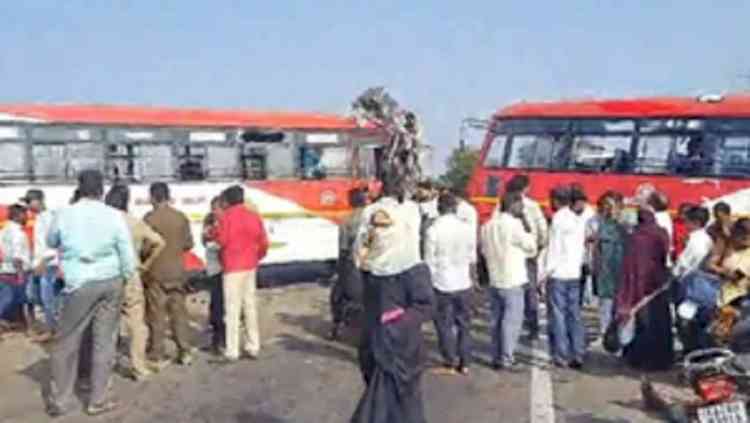 2 killed, over 10 injured in head-on collision of RTC buses in K'taka