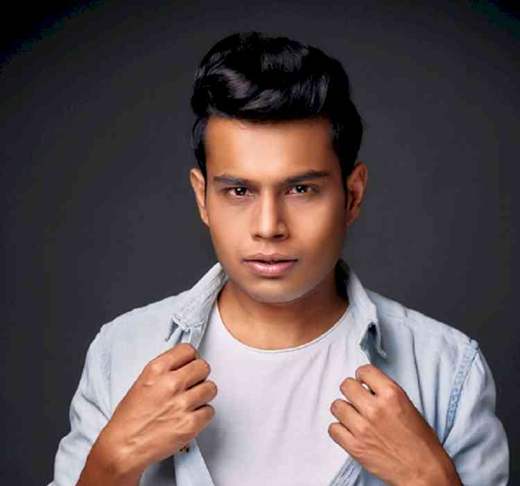 Himanshu Goel readies for his Bollywood debut with Chilsag Studios