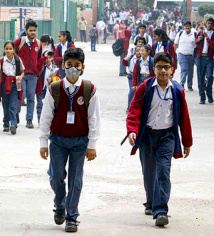 Delhi: Physical classes upto 5th to remain closed till Jan 14