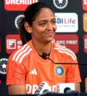 Score wasn't enough on the board but our bowlers did really well, says Harmanpreet Kaur
