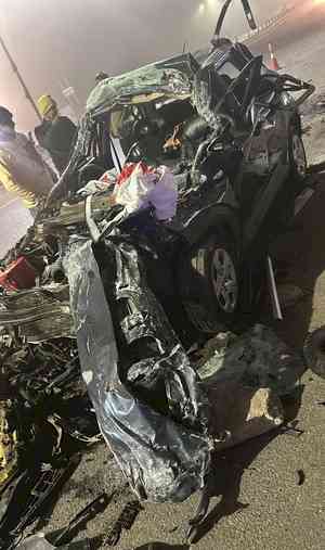 2 Delhi Police cops killed in road accident