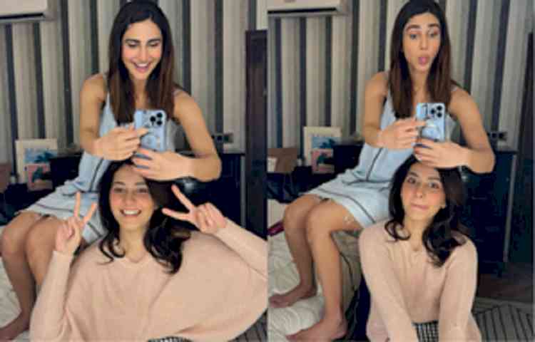 Raashii Khanna, Vaani Kapoor indulge in playful make-up tutorial session