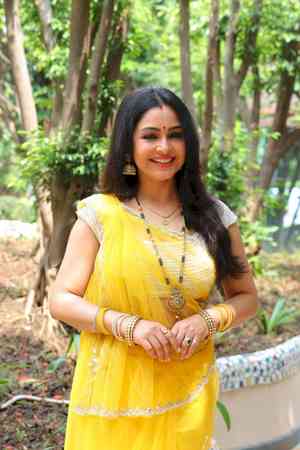 Shubhangi Atre recalls using Hindi idioms on sets of 'Bhabiji Ghar Par Hain'