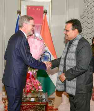 Rajasthan CM meets Czech PM, discusses investment in state