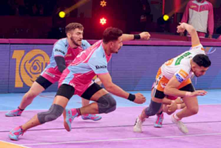 PKL 10: Deshwal shines as Jaipur Pink Panthers halt Puneri Paltan's winning streak