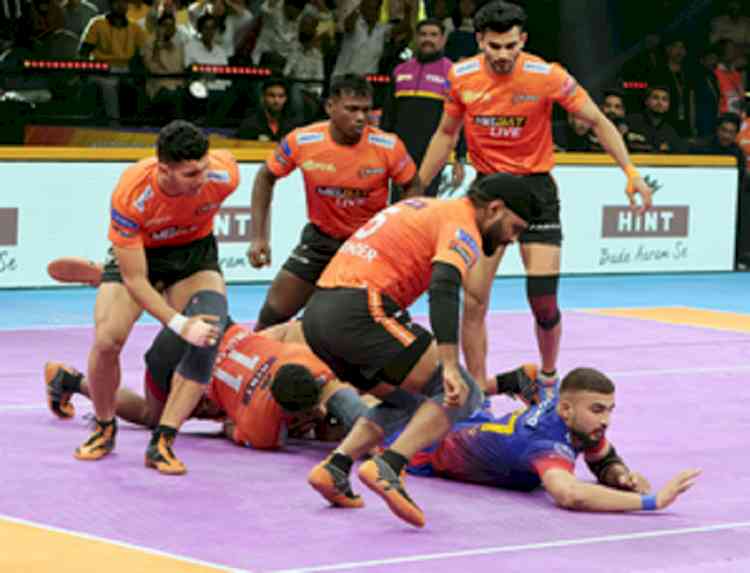 Ashu Singh scores 17 points as Dabang Delhi KC beat U Mumba 39-33