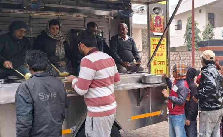 Community Kitchen held on eve of consecration of the idol of Lord Shri Ram