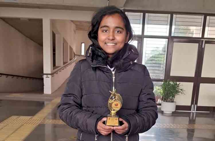 Home Science student clinches third position in Inter-College Poster Making Competition 