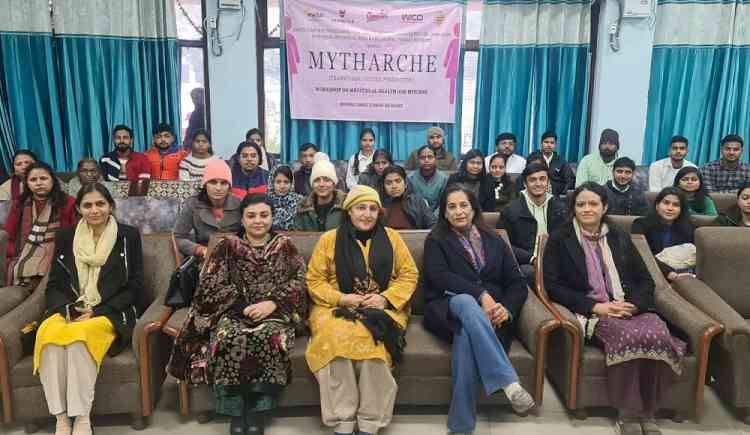 Enactus Team organizes insightful workshop on menstrual health and hygiene at girls Hostel no.1, PU