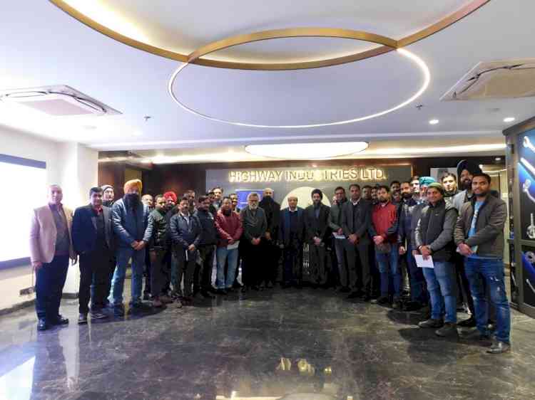 Delegation consisting of 30 members of CII Ludhiana Zone visited Highway Industries Limited
