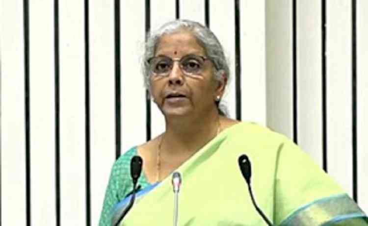 Govt cuts outlay for equity in energy transition projects of big 3 oil firms by Rs 15K crore
