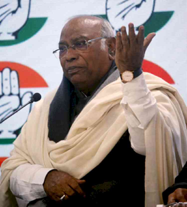 Be careful while bringing leaders into party, Kharge tells Congress' Karnataka unit