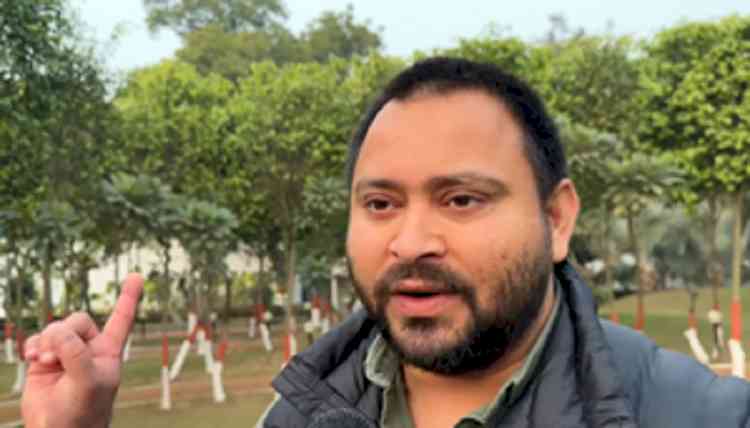 'Khel abhi baaki hai': Tejashwi, after Nitish's latest switch, predicts JD-U's end