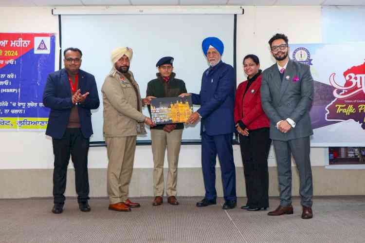 CT University organizes AABHAAR - Expressing Gratitude to Traffic Police