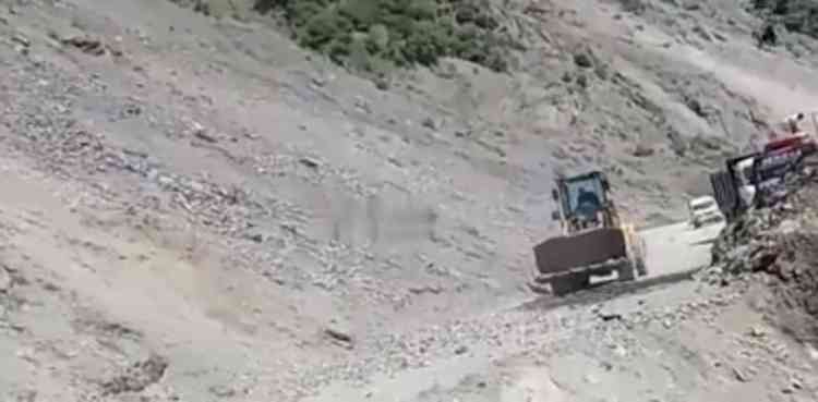 Jammu-Srinagar highway closed for maintenance