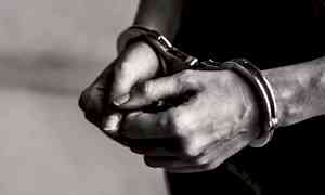 Man held for posing as IAF officer in UP's Bareilly