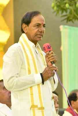 KCR hails Bharat Ratna for Narasimha Rao