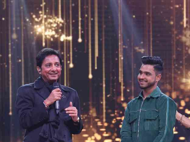 Dream Come True: Indian Idol 14 contestant Vaibhav Gupta meets his Idol Sukhwinder Singh