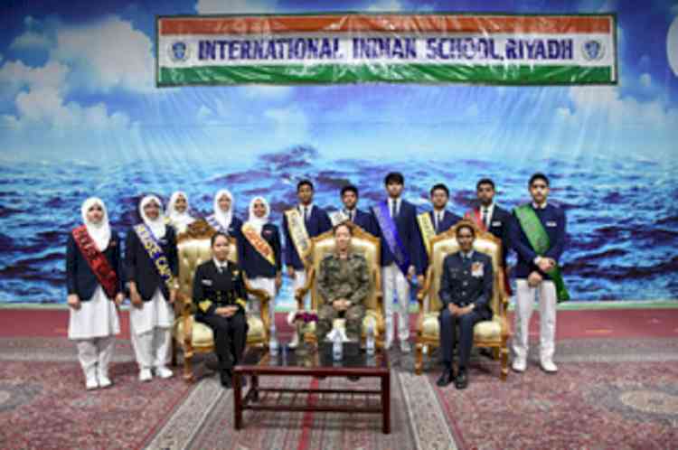 Women officers of tri-services interact with 700 Indian students in Riyadh
