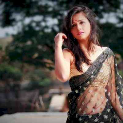 Dalljiet Kaur removes pics with husband Nikhil, drops his last name; team issues statement