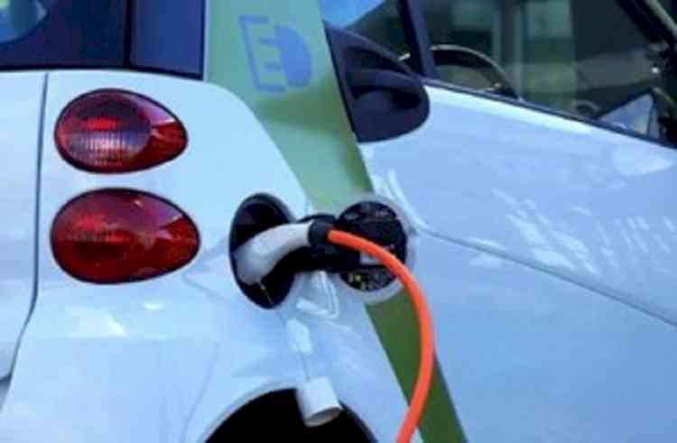 Industry hails extension of FAME II scheme to bolster EV infra