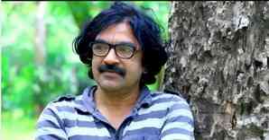 Kerala film director Prakash Koleri found dead at his residence 