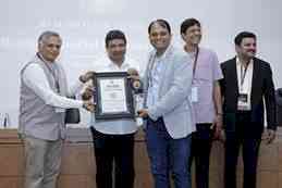 Bharat Financial Inclusion Limited bags the best CSR initiative award at IIT Madras