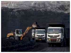 Govt’s coal mines auction gets huge response as 40 offline bids come in