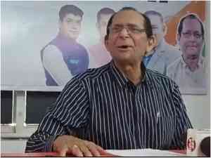 Cong MP demands dropping cases against ‘mob’ involved in attacking BJP minister