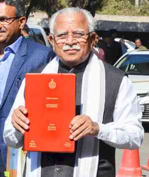 Haryana CM presents Budget; Opposition dubs it 'a failed one'