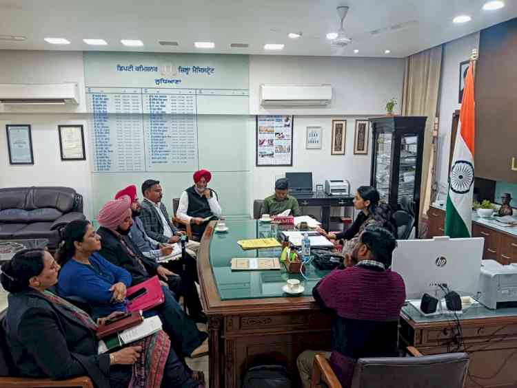 DC reviews functioning of health dept, OOAT, de-addiction and rehab centres