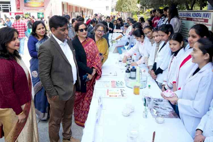 KMV celebrates National Science Day with full zeal and enthusiasm