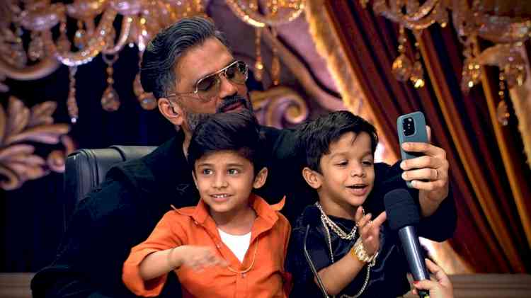 ‘Dance Deewane’ judge, Suniel Shetty video calls Sanjay Dutt floored by Yuvraj and Yuvansh’s performance on ‘Munnabhai MBBS’