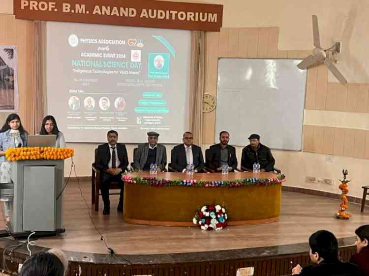 Physics Association of Department of Physics, Panjab University, organized National Science Day