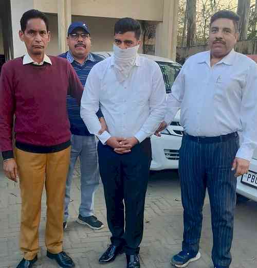 VB arrests absconding accused Pinder Sodhi wanted in pseudo vigilance official case