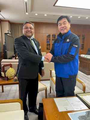 Indian envoy thanks governor of quake-hit Ishikawa for helping Indians