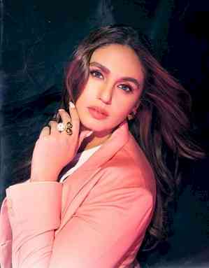 Huma Qureshi gives peachy vibes in her outfit of the day