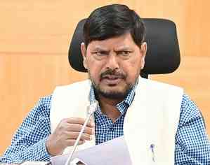RPI Chief Ramdas Athawale wants one seat in UP for LS polls