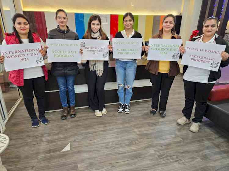 Leading Designer females from Ludhiana celebrated women’s day 