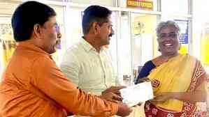 Regional Passport Office, Madurai honours woman who donated Rs 7 cr land to school; issues her passport in a day 