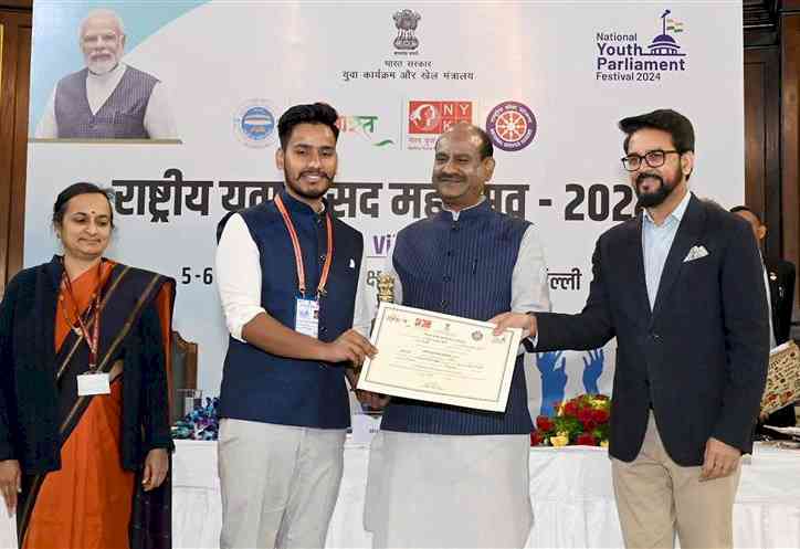LPU Student gets Rs 2 Lakh prize at National Youth Parliament in New Delhi