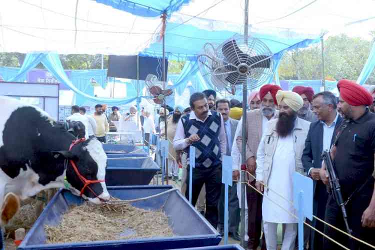 Gurmeet Singh Khuddian Cabinet Minister inaugurates Pashu Palan Mela at Vet Varsity