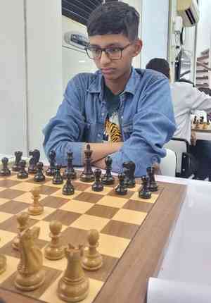 Ishan Roy stuns former champ Parab in Grand Prix Chess Series