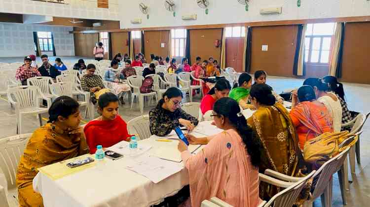 Administration holds Voter registration camps in Ludhiana colleges  