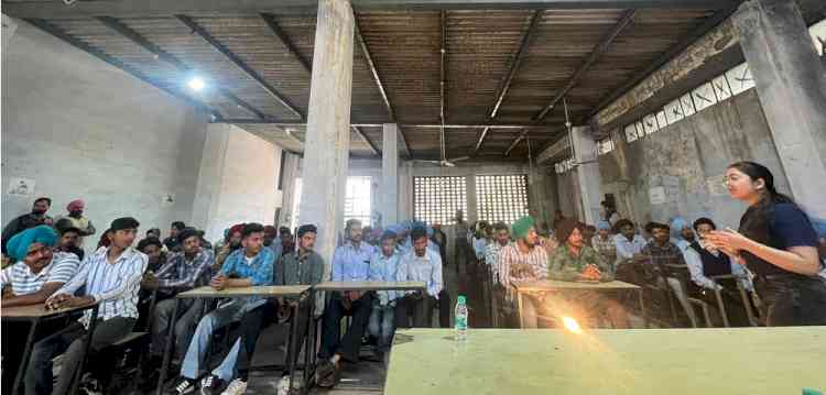 District admn and NGO organises 'I Vote, I Lead' awareness seminars to ensure maximum participation of first time voters during Lok Sabha elections 