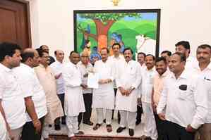 Former Maharashtra BRS chief Manikrao Kadam joins NCP