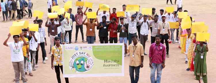 A.M. Jain College Hosts Recycle Renaissance: Awakening Manjapai to Environmental Consciousness  