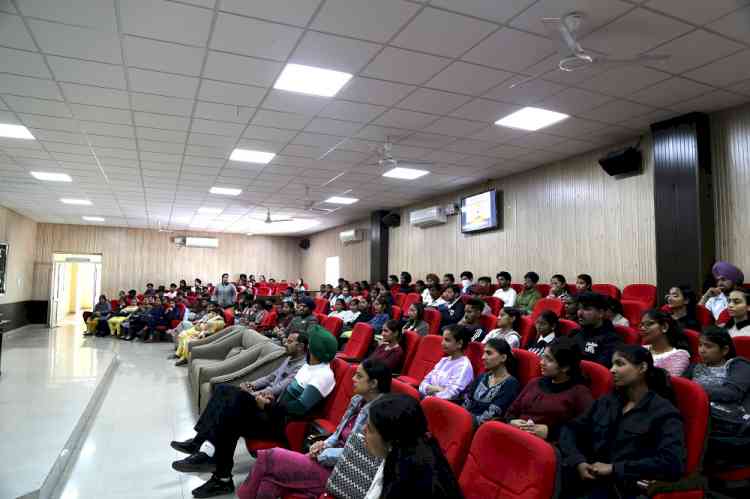 Lyallpur Khalsa College organizes Alumni Tech-Talk